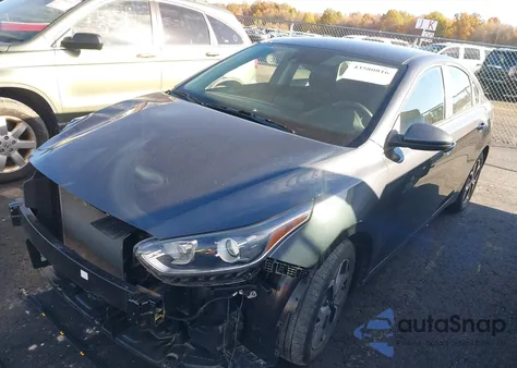 2020 Kia Forte Lxs z USA, uszkodzony, nr VIN 3KPF24ADXLE256333